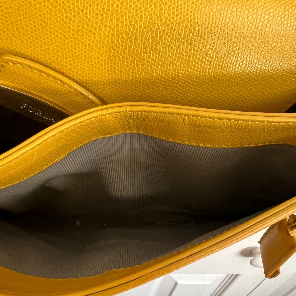Furla Metropolis Yellow crossbody Bag Leather - Picture 9 of 16